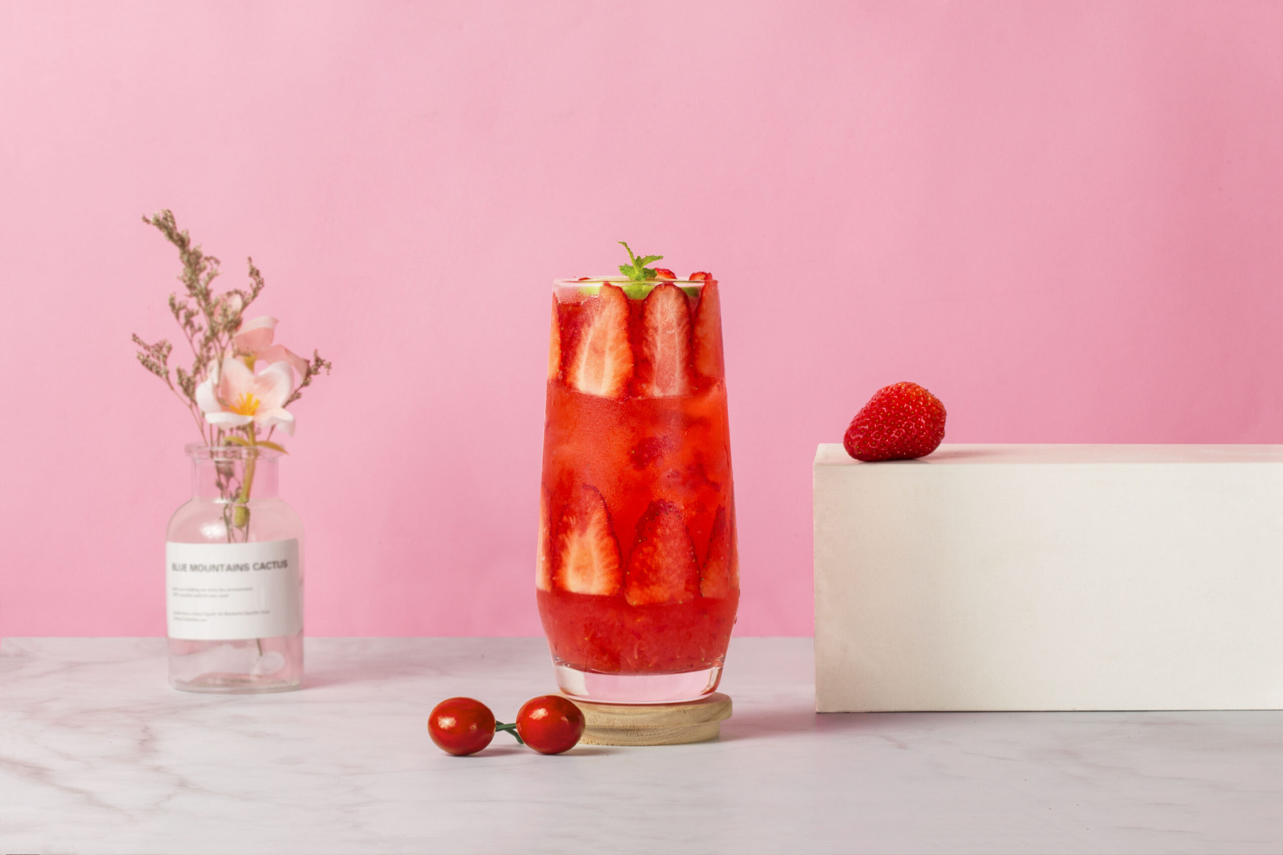 草莓樱花柠檬茶